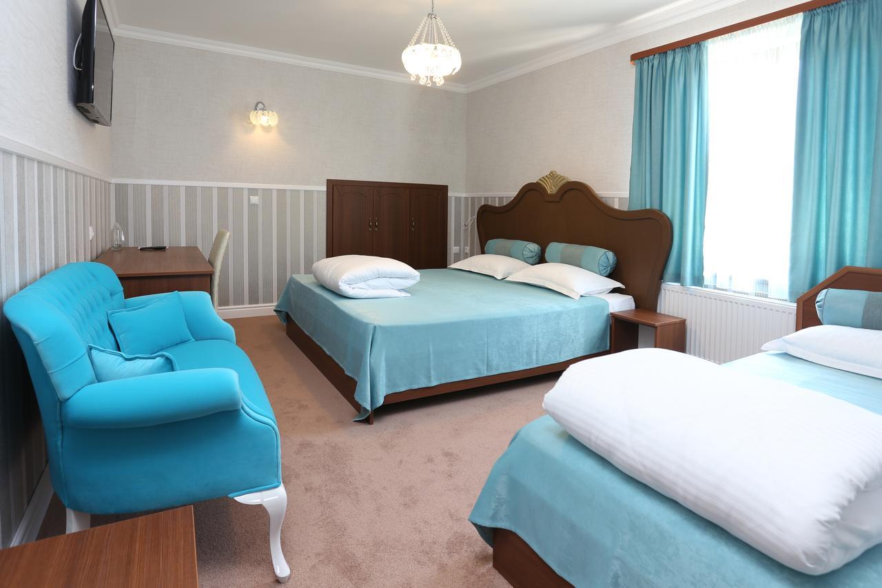 Hotel Green Garden Shumen Exterior foto
