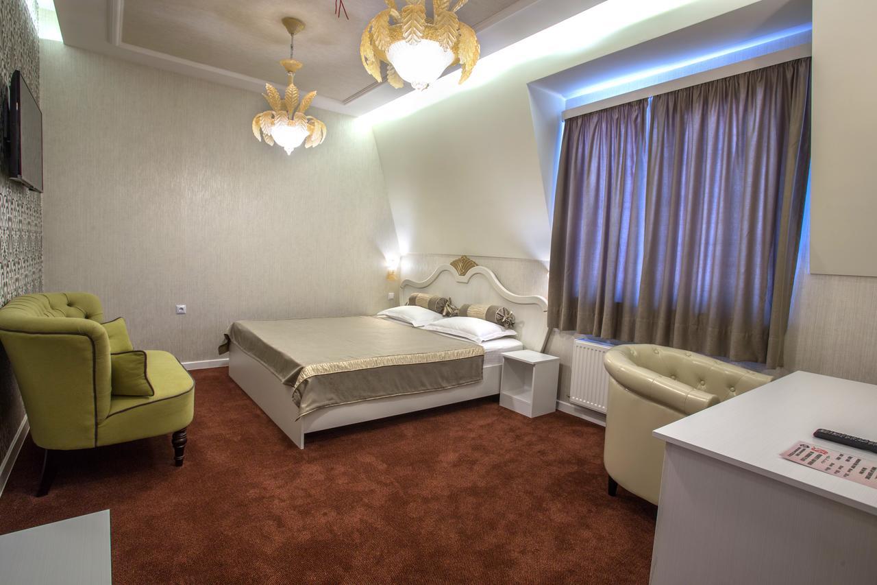 Hotel Green Garden Shumen Exterior foto